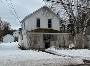 515 E Margaret St, Iron Mountain, MI 49801