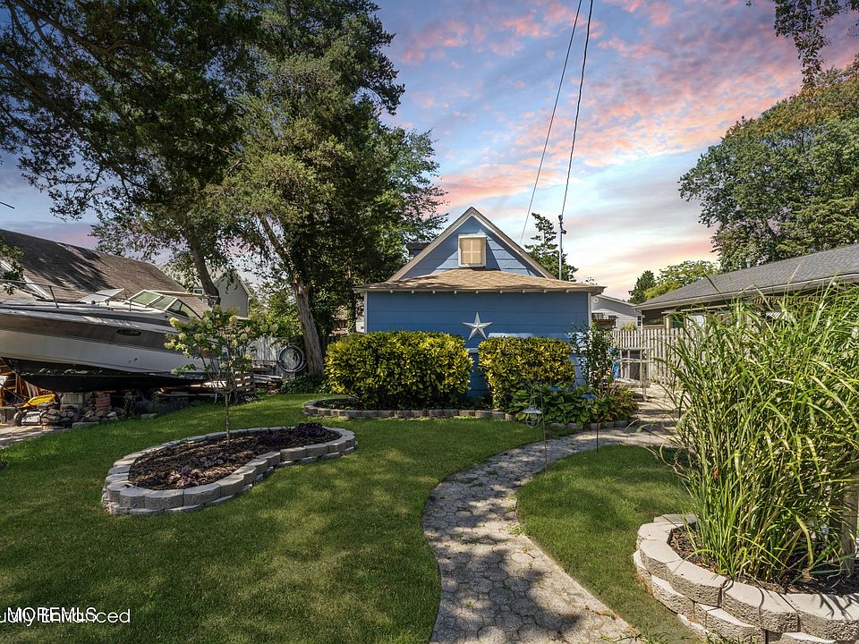 1st image of 61 Gladney Avenue