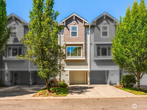 8722 NE 17th Street, Vancouver, WA 98664