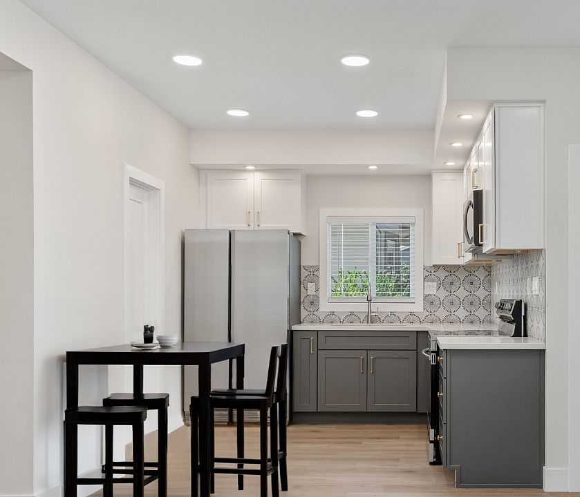 Kitchen - with Virtual Staging