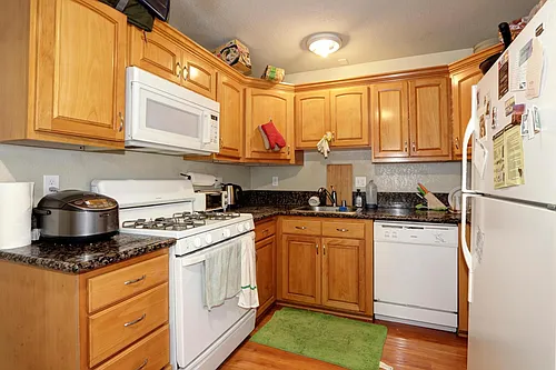 516 K St #A Photo 1
