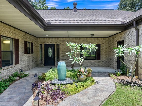 4th image of 273 Augusta Dr