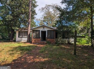 141 Nichols Rd, Jesup, GA 31545