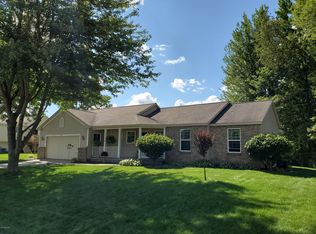 2109 Arbor Ct NW, Grand Rapids, MI