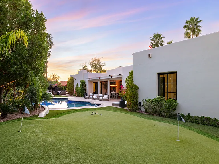 10011 E Windrose Dr — Photo 43