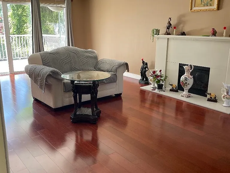 4497 Canterbury Cres — Photo 3