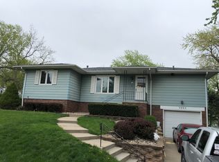 5003 S 57th St, Omaha, NE 68117