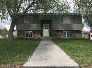 610 E Date St, Three Forks, MT 59752