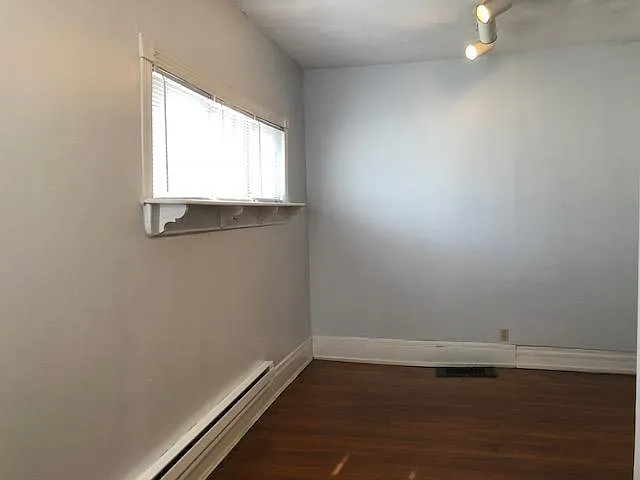 1821 F St #2 — Photo 4