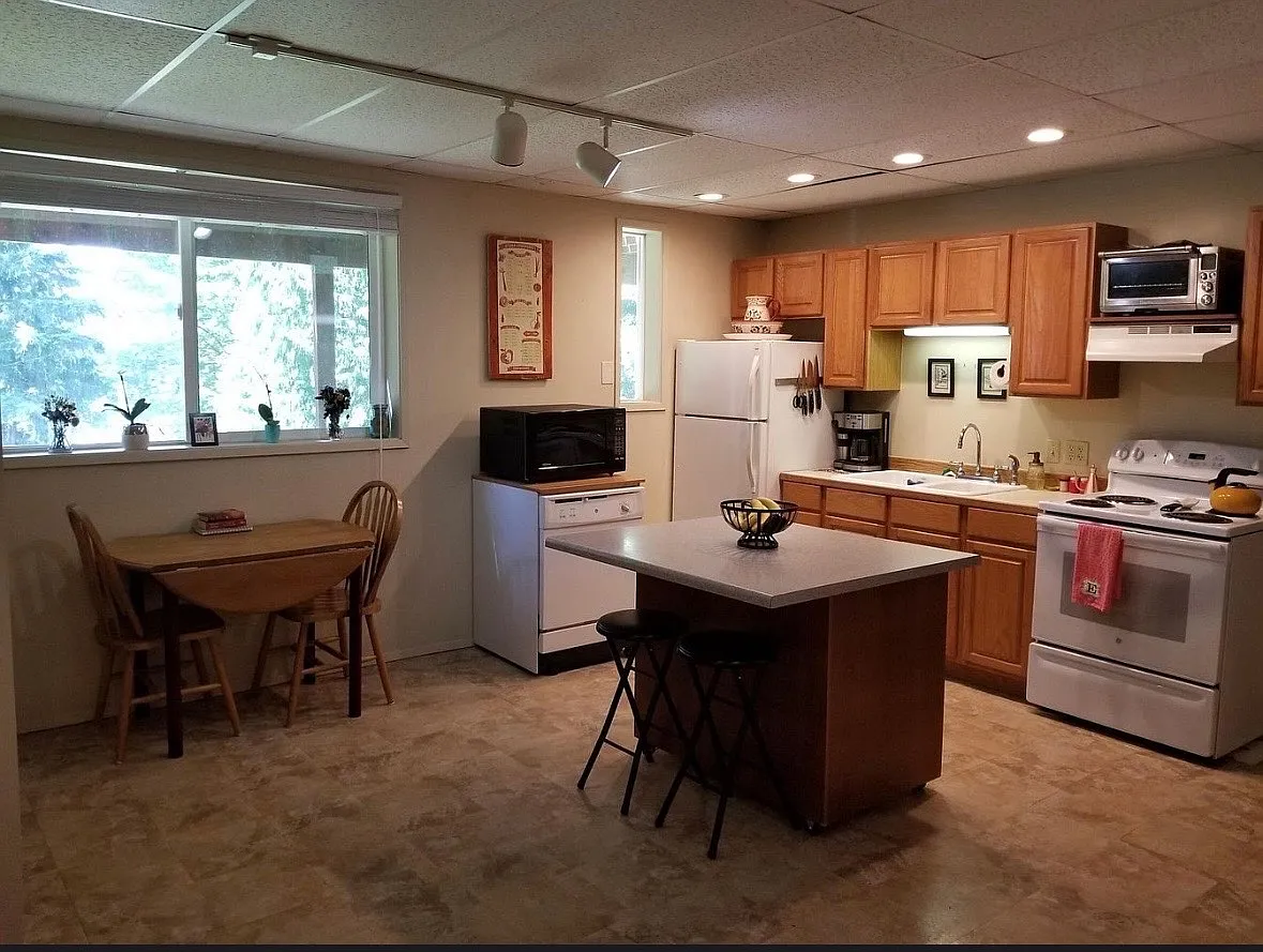 1 bed, 1000 sqft, $1,850 — Photo 2