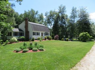 9 Thornton Rd, Londonderry, NH 03053