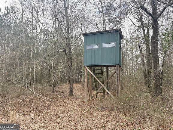 5th image of L5 W Quaker Rd