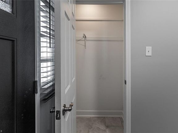 4th image of 4500 Southall Dr