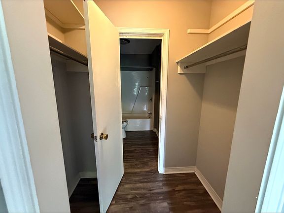 4th image of 159 Ash Ave NE #141
