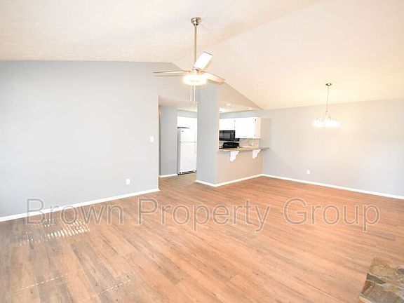 4th image of 1909 Tryon Dr Unit 7