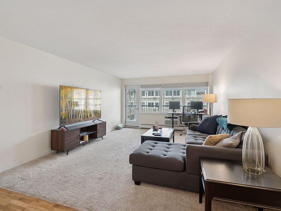 1st image of 3150 Excelsior Blvd APT 207