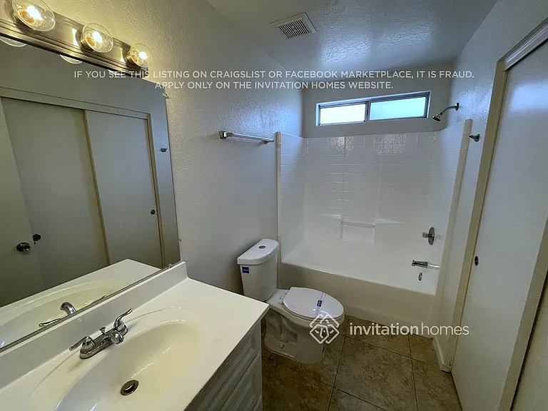 730 N Exeter St — Photo 13