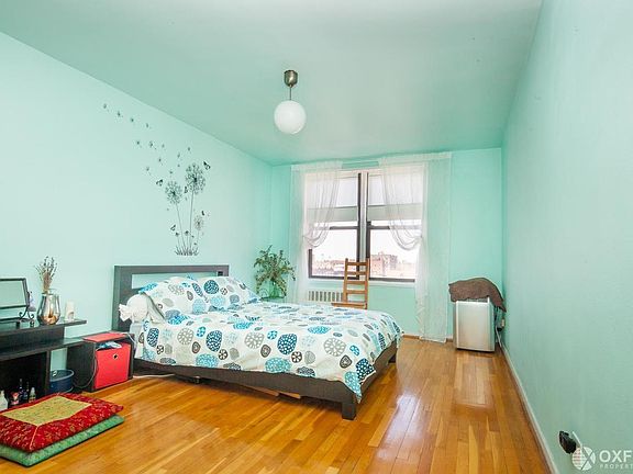 4th image of 488 Ocean Pkwy APT 5G