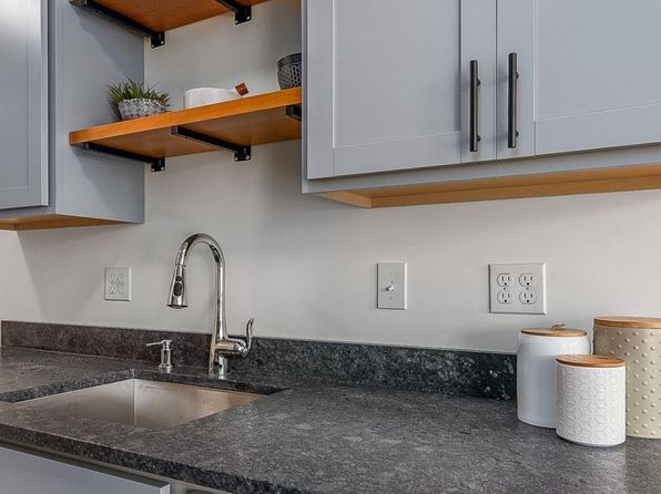 10 2nd St #8EF584379