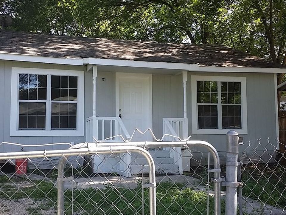 1st image of 146 Eross St