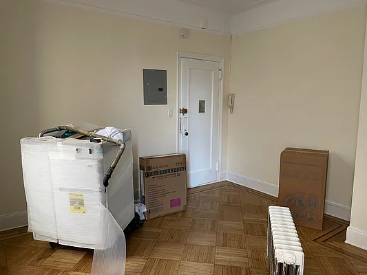 Rented by Cooper & Cooper Real Estate | media 2