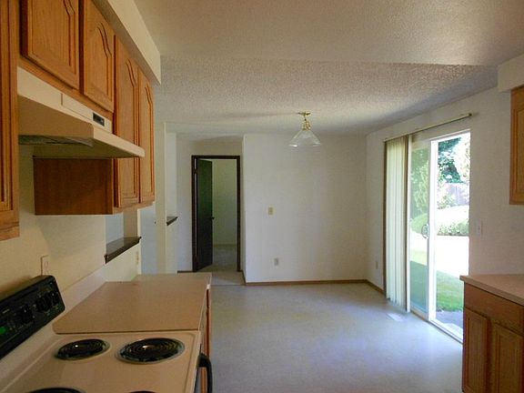 4th image of 6209 103rd Street Ct E