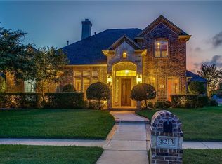 8213 Thornbush Dr, North Richland Hills, TX 76182