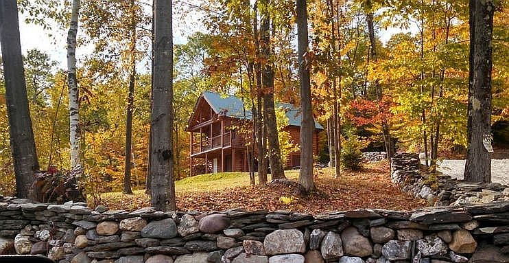 Fall view from the road 