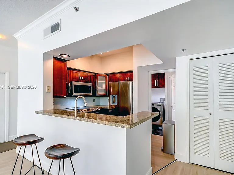 3105 NE 184th St #7201 — Photo 10