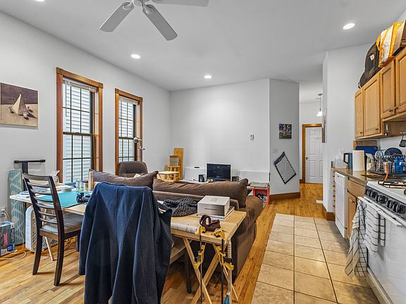 5th image of 202 Park St #4