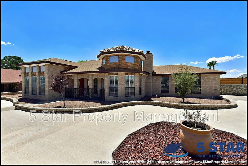 3 bed, 2.0 bath, 1784 sqft, $2,245 — Photo 2