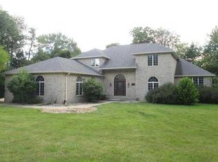 2701 11th Street Ct, Moline, IL 61265