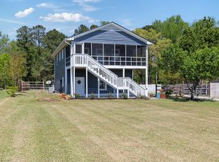 283 Raynor Rd, Spring Lake, NC 28390
