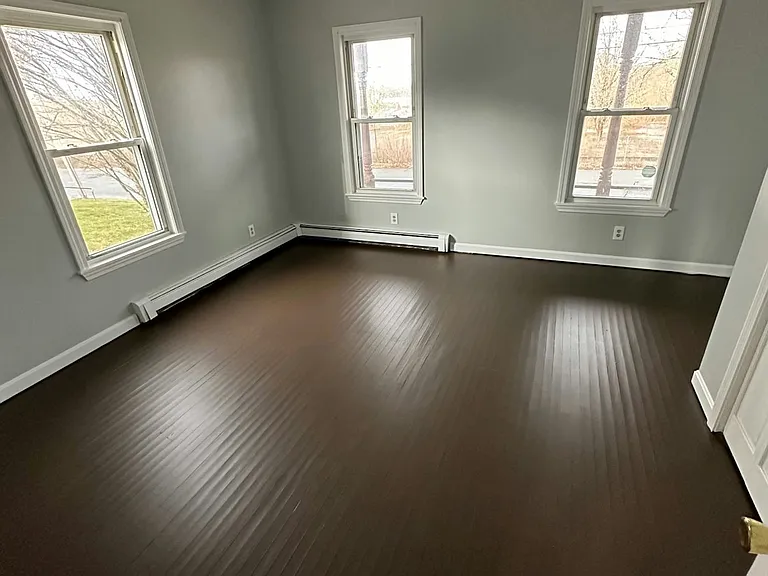 121 Hale St #1 — Photo 4