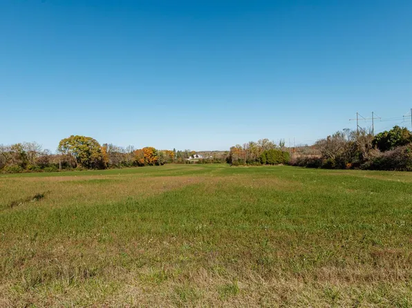 Lt1 DECORAH ROAD, West Bend, WI 53095