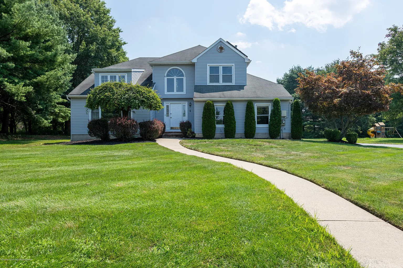 1 Mohegan Rd photo 1