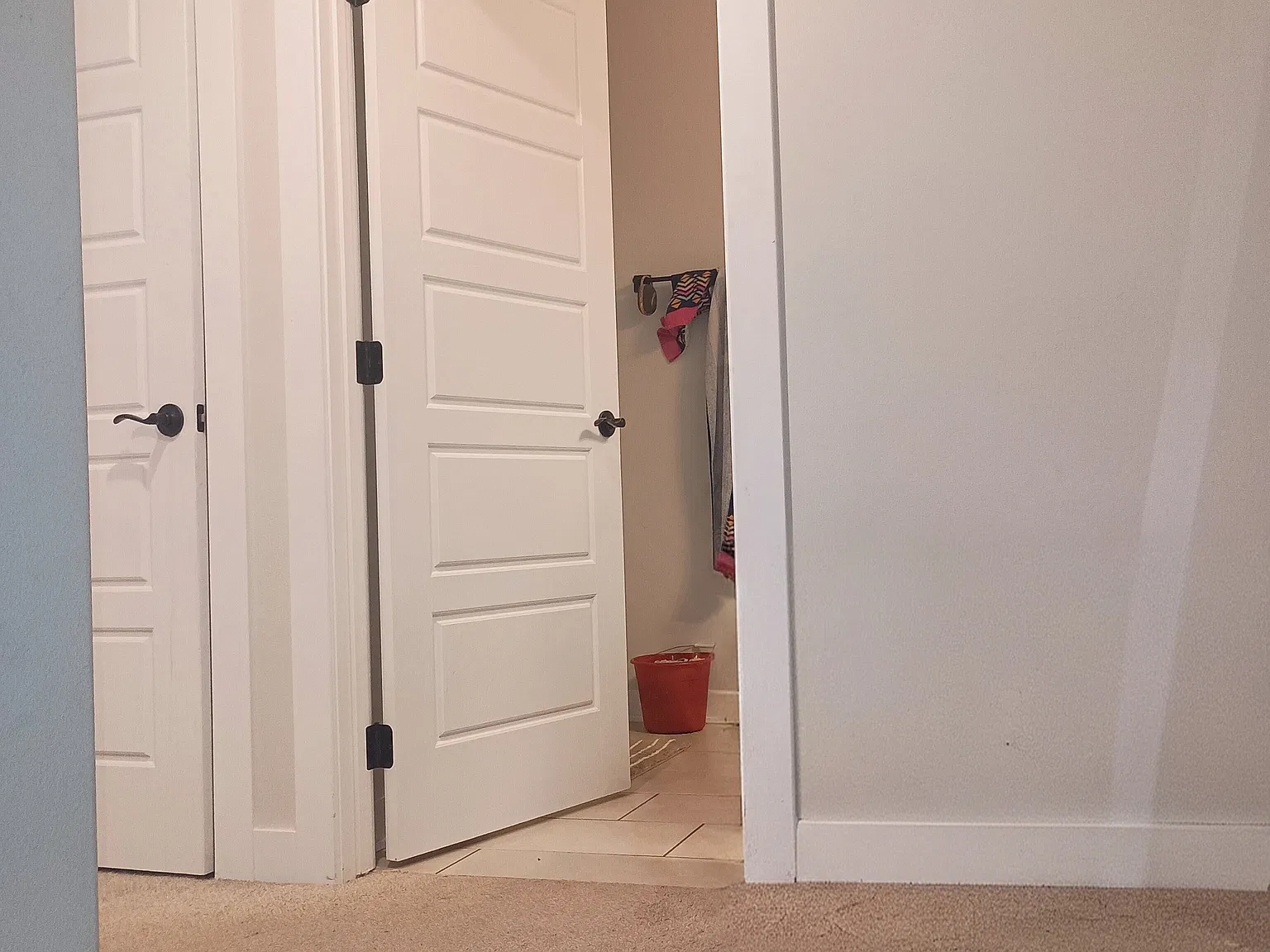 1210 NW Mill Springs Dr — Photo 1