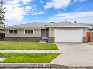 1215 E San Ramon Ave, Fresno, CA 93710