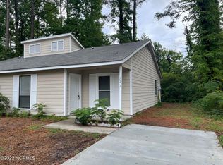 127 Twinwood Dr, Jacksonville, NC 28546