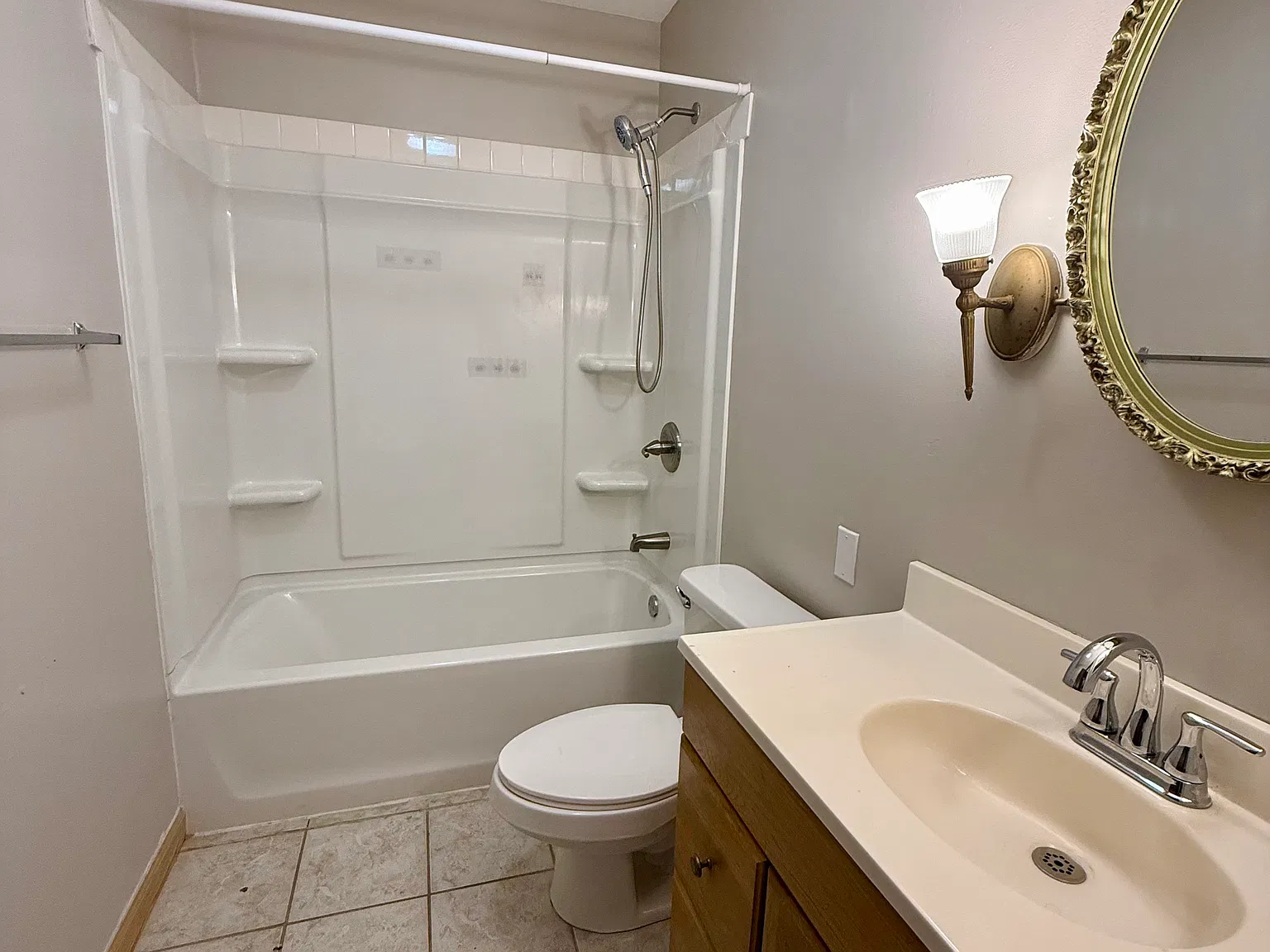 4 bed, 1.5 bath, 1254 sqft, $1,400 — Photo 4