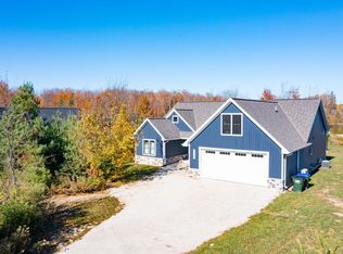 4284 Orchard Trl, Egg Harbor, WI 54209