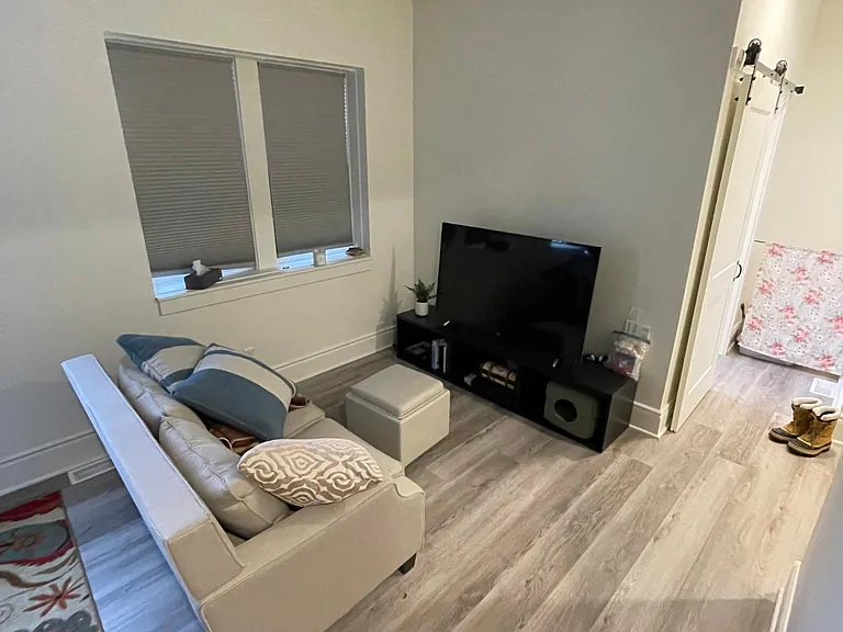 2 Virginia Pl #1 — Photo 11