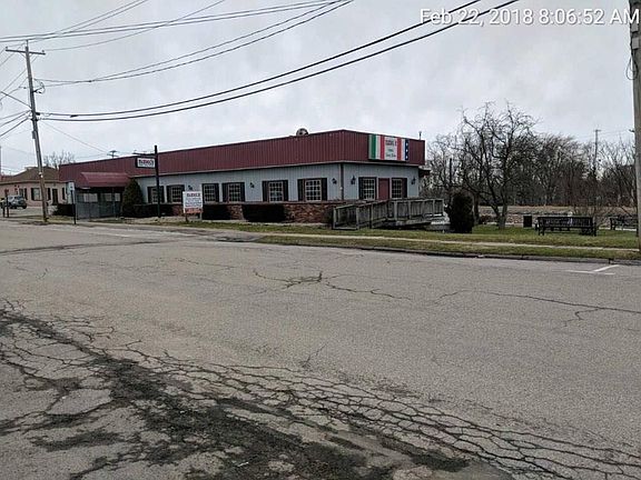 2nd image of 51 Market St