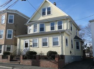 3 Columbia Rd, Wakefield, MA 01880