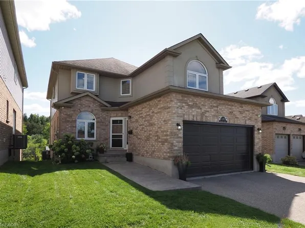 1200 Dunbar Rd, Cambridge, ON N3H 4W6