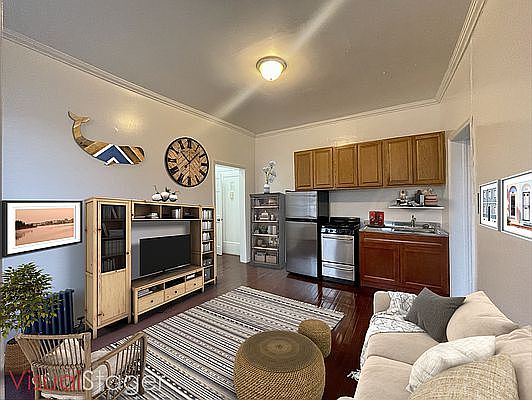 1st image of 1 Bennett Ave APT 5A