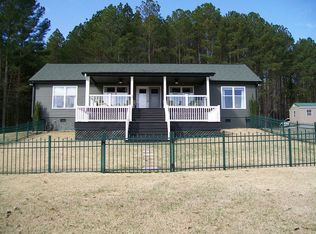 121 Waterford Dr, Ninety Six, SC 29666