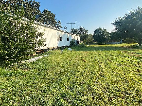 5th image of 7703 Prairie Creek Ln