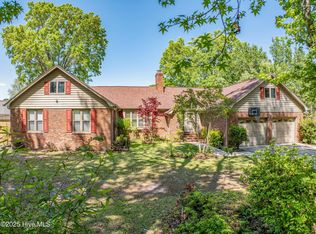 1015 Beech Tree Rd, Jacksonville, NC 28546