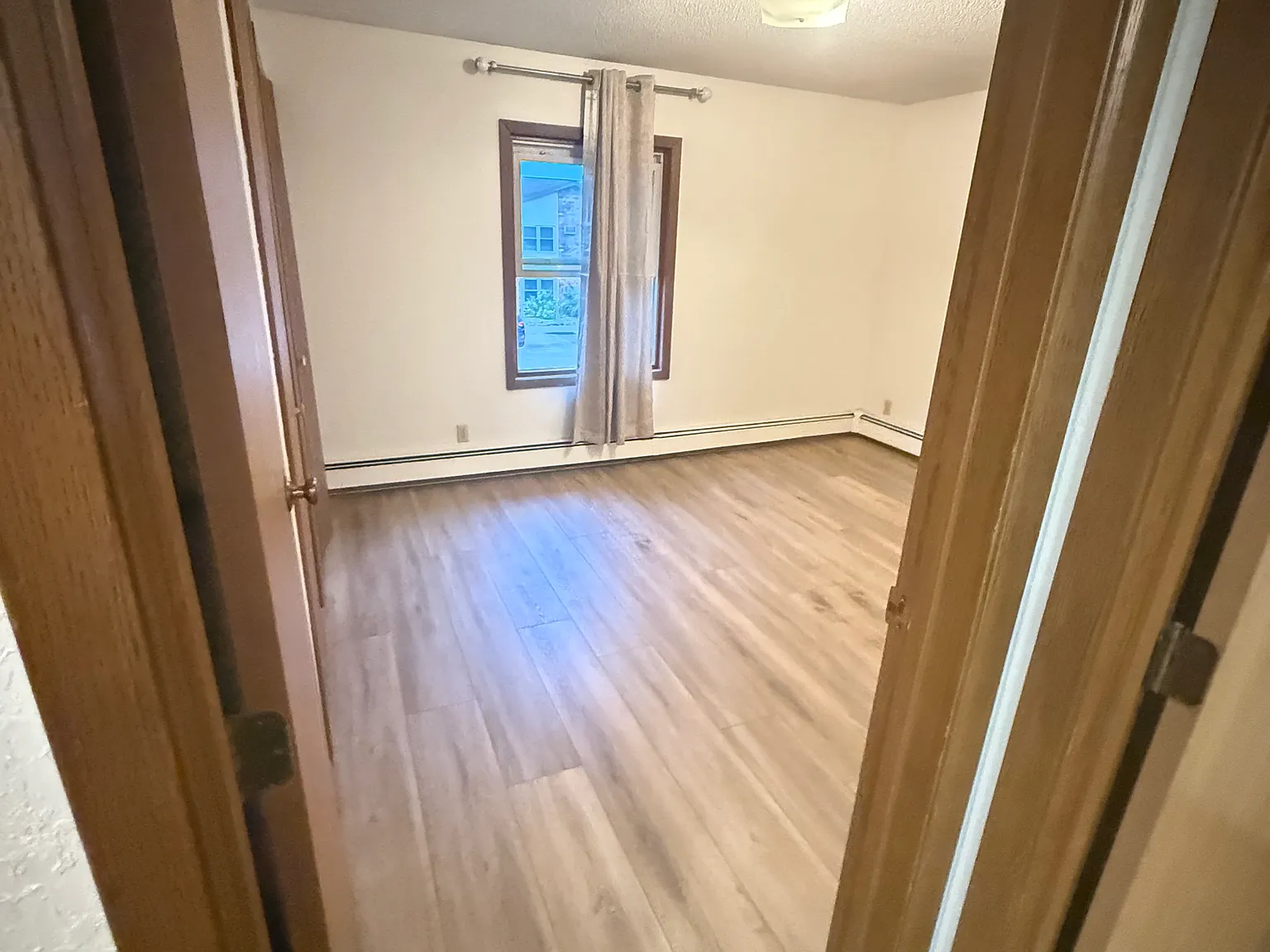 2 bed, 800 sqft, $1,185 — Photo 3